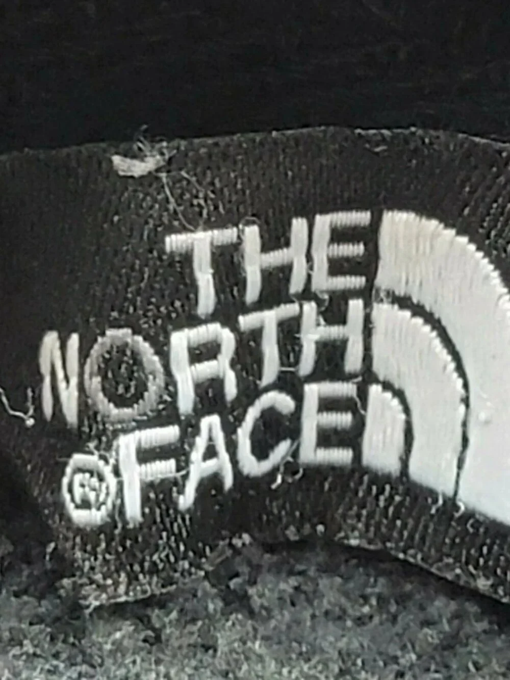 The North Face NEVER STOP EXPLORING Vintage Hoodie Men's M Black Long Sleeve